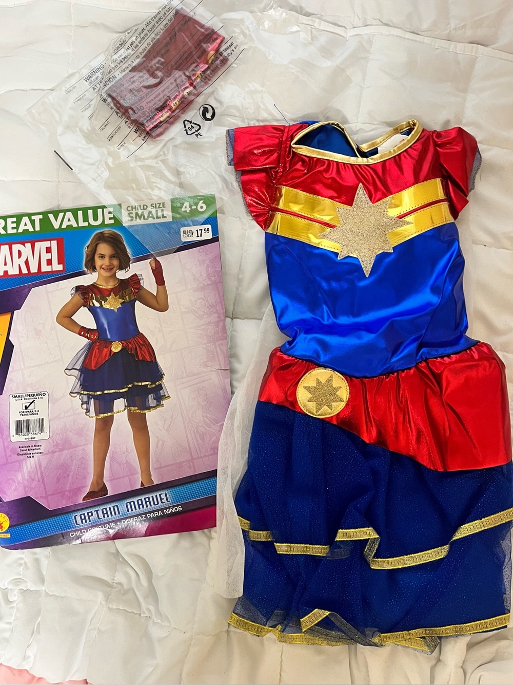 Marvel Captain Marvel Child Costume blue, red and gold Size Small 4-6